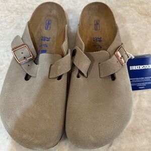 New in box Birkenstock Boston BS Taupe